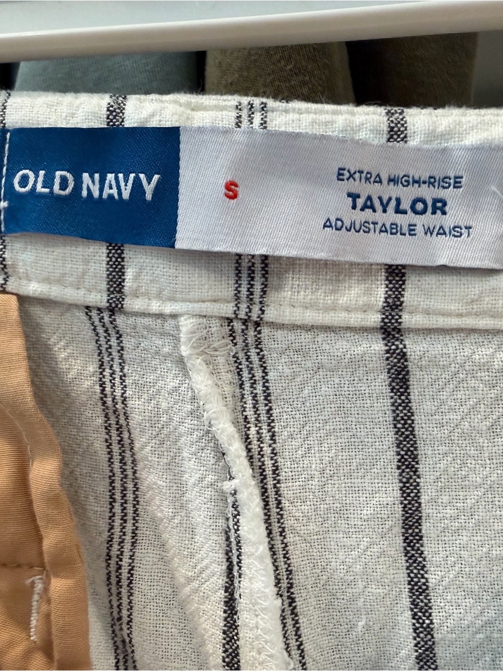 Old Navy White Shorts with Black Vertical Stripes, Extra High Rise Small Linen - Picture 3 of 3